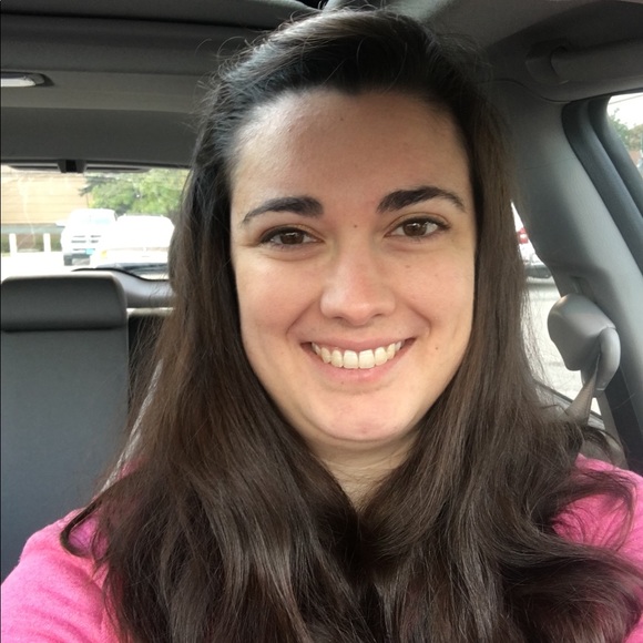 Meet your Posher, Megan - Picture 1 of 1